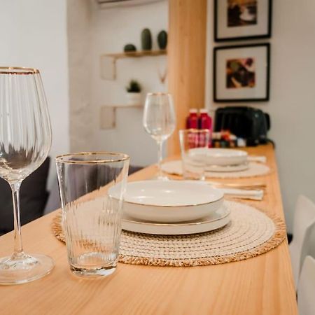 Compleet En Modern Appartement In Het Authentieke Stadshart Villajoyosa Exteriör bild
