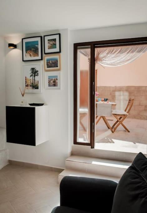 Compleet En Modern Appartement In Het Authentieke Stadshart Villajoyosa Exteriör bild